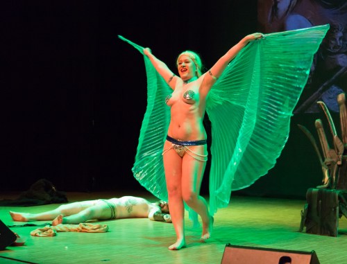 Dragon's Daughter giving a flight lesson (Photo credit: Tomi Junnila)